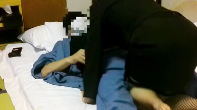 勤務帰りにそのまま制服脱ぎ捨て過激ファツク