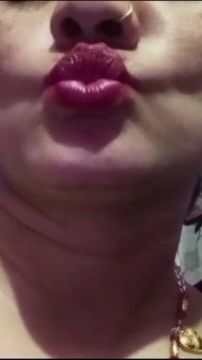 Iconic moment from &quot;Indian bhabhi give sexy lips kisses to all her fans&quot;