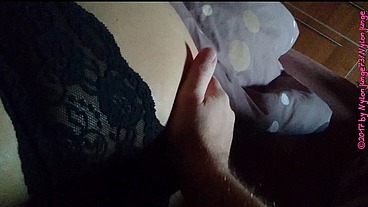 Fummeln an der Geilen MILF