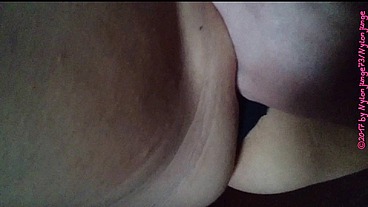Fummeln an der Geilen MILF