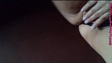 Fummeln an der Geilen MILF