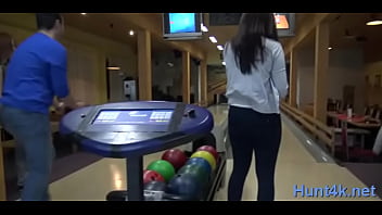 Marvelous barely legal girl adores blowjobs a lot