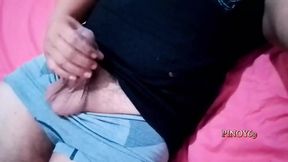 So horny! i cant stop jerking my hard cock