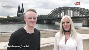 ”Fetish Blondie Gets Her Cunt Drilled By An Amateur - Free Porn Video”