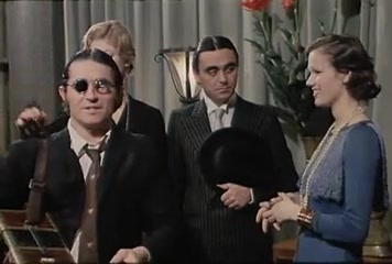 Brigitte Lahaie Parties fines (1977) Orgy sc15