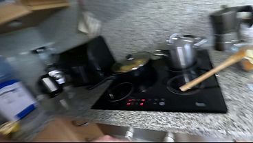 Alaska Villa me cocina bien rico para que la reviente a vergazos recibiendo 2 Creampies antes de almorzar