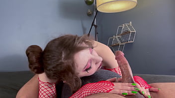 Busty MILF Mad Moxxi gets messy facial and throatpie