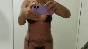 raquel fazendo bronzeamento na maquina e mostrando o resultado