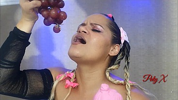 Gincana !!! Brincadeiras com Paty Bumbum Brinquedo Ator e o anão mais famoso da tv Brasileira Zezinho Teves