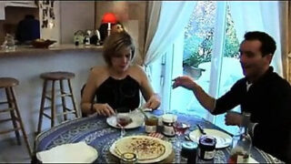 Threesome, double penetration &#8211; Anal threesome for mature French MILF whore