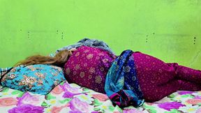 Indian Bhabi ki Chut men Fingering ki