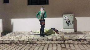 morador de rua metendo no cuzinho da safada no meio da rua bonus bastidores