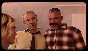 Steamy Encounter with MILF Kenna James and Friends