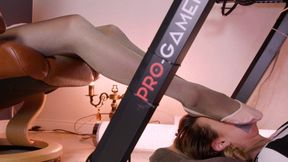 Weronika Under Desk Of Stella - Pink Half Ballet Shoes - Full - Polish And English Language - UHD 3840x2160 - 4K