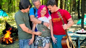 Foursome fun with big-dicked outdoors