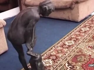 A shaggy vagina that 1st cums profusely and then voids urine with a very priceless gush!