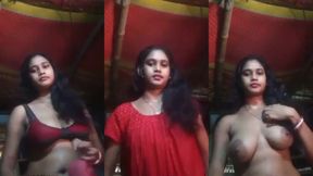 Bangladeshi boudir MMS video taar boro boro duti dudh modeling korar taar choto debor kache