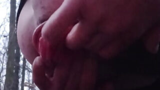 Amateurmannen rekken hun anus wijd op met intense solo-fisting en masturbatie.