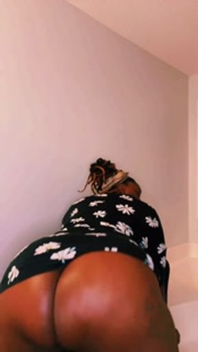 I Want My Ass In Someone Face So Bad. Big Booty Ebony