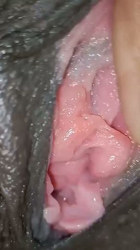 Komal aj pahli baar itni zyada chut faad ke dikha diya hai   Clip 1
