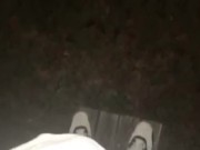 夜の公園で露出立ちション！ベンチの上からいっぱい放尿しちゃいます。