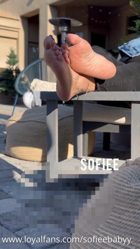 Foot Worship on a beautiful day