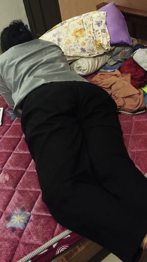 Show Me Show Me My Girlfriend Friend