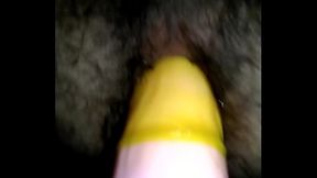 Culo peludo devora consolador