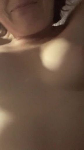 Key moment from "Imma wiggle ma bum in ya face!"