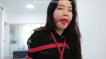 Chinese Girl Bound  04012152