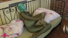 Bianca mastrubates in spandex catsuits