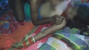 Bhabhi Ke Boyfriend Ne Pahle Bhabhi Ki Saree Kholi Phir Blouse Or Bra Khol Kar Bhabhi Ne Dudh Pilaya With Hindi Talk