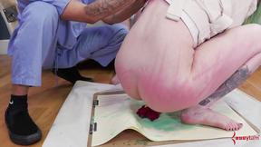 ”Mouth fuck BDSM sub babe painting with her booty”