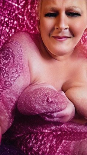 Evening Hour Strippershes a Cick Gripper