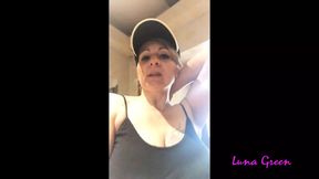 I love masturbating with sex toys