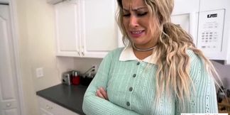 Blonde milf Misty Meaner and Sandy Love get a deepthroat facial from a big veiny cock