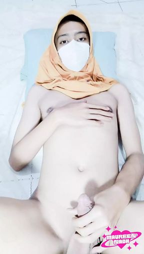 Hijab CD Sissy Asian Masturbation