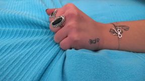 assumant pleinement sa sexualite, manea, 20ans, dechire tout !