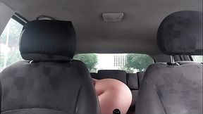 casal sem pudor fudeu gostoso no estacionameno do shopping bangu-RJ durante o dia