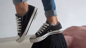 Candy bounce trampling (4K ULTRA HD)