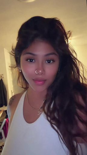 Big-titted onlyfan shows off her tits