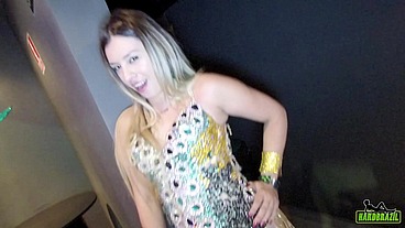 E está tudo pronto para começar a maior putaria do Brasil com as mais gostosas e bundudas - Bianca Naldy - Alessandra Marques - Bruna Black - Patricia Kimberly - Carol Fenix - Gih Rocha