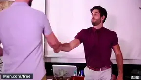 Diego Sans Casey Jack Heat Up the Gym with Intense Muscle-on-Muscle Action – GayPowers 18+