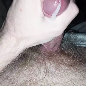 Man jerking his dick and cums