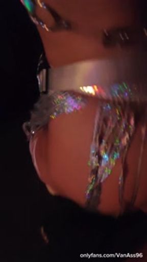 Raver Girl went insane inside the club and fucked in public