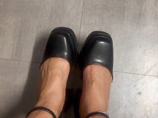 Hawt Feet Worship