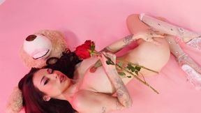 Big tits petite brunette shows sexy body