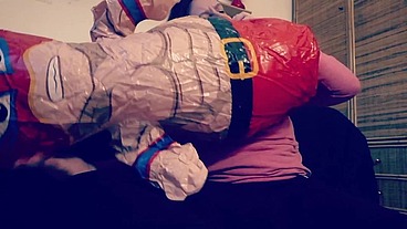 Inflate a nice giant inflatable 4K