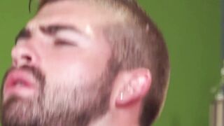 Inkredible Pleasure A Hunky Masseurs Wet Dream