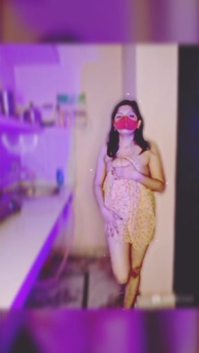 I met the neighbor's sister-in-law and she took my cock in her mouth   Clip 1